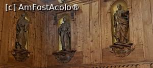 [P61] Pereții teatrului sunt împodobiți cu statuile din lemn care îi reprezintă pe câțiva medici celebri » foto by irinad
 - 
<span class="allrVoted glyphicon glyphicon-heart hidden" id="av1521437"></span>
<a class="m-l-10 hidden" id="sv1521437" onclick="voting_Foto_DelVot(,1521437,3721)" role="button">șterge vot <span class="glyphicon glyphicon-remove"></span></a>
<a id="v91521437" class=" c-red"  onclick="voting_Foto_SetVot(1521437)" role="button"><span class="glyphicon glyphicon-heart-empty"></span> <b>LIKE</b> = Votează poza</a> <img class="hidden"  id="f1521437W9" src="/imagini/loader.gif" border="0" /><span class="AjErrMes hidden" id="e1521437ErM"></span>