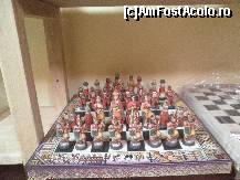 P18 [JAN-2013] tabla de sah, cu figurine din armata Inca
