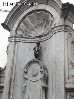 [P04] Manneken Pis - de data asta surprins dezbracat » foto by Dimosu
 - 
<span class="allrVoted glyphicon glyphicon-heart hidden" id="av968627"></span>
<a class="m-l-10 hidden" id="sv968627" onclick="voting_Foto_DelVot(,968627,3768)" role="button">șterge vot <span class="glyphicon glyphicon-remove"></span></a>
<a id="v9968627" class=" c-red"  onclick="voting_Foto_SetVot(968627)" role="button"><span class="glyphicon glyphicon-heart-empty"></span> <b>LIKE</b> = Votează poza</a> <img class="hidden"  id="f968627W9" src="/imagini/loader.gif" border="0" /><span class="AjErrMes hidden" id="e968627ErM"></span>