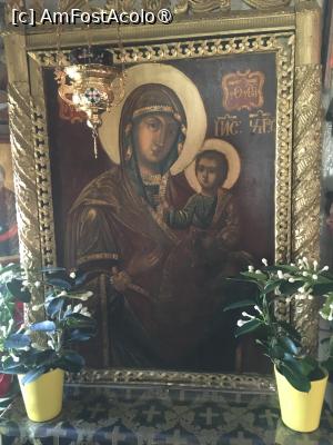 [P10] Icoana Maicii Domnului. Pe verso este pictată cu chipurile Sf. Nectarie și Haralamb » foto by Yersinia Pestis
 - 
<span class="allrVoted glyphicon glyphicon-heart hidden" id="av1419668"></span>
<a class="m-l-10 hidden" id="sv1419668" onclick="voting_Foto_DelVot(,1419668,3780)" role="button">șterge vot <span class="glyphicon glyphicon-remove"></span></a>
<a id="v91419668" class=" c-red"  onclick="voting_Foto_SetVot(1419668)" role="button"><span class="glyphicon glyphicon-heart-empty"></span> <b>LIKE</b> = Votează poza</a> <img class="hidden"  id="f1419668W9" src="/imagini/loader.gif" border="0" /><span class="AjErrMes hidden" id="e1419668ErM"></span>