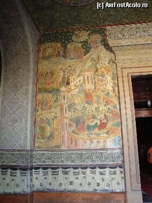 [P31] Constanța- Raiul înfățișat pe fațada stângă a Catedralei Arhiepiscopale a Tomisului - Sfinții Apostoli Petru și Pavel » foto by mariana.olaru
 - 
<span class="allrVoted glyphicon glyphicon-heart hidden" id="av393057"></span>
<a class="m-l-10 hidden" id="sv393057" onclick="voting_Foto_DelVot(,393057,3820)" role="button">șterge vot <span class="glyphicon glyphicon-remove"></span></a>
<a id="v9393057" class=" c-red"  onclick="voting_Foto_SetVot(393057)" role="button"><span class="glyphicon glyphicon-heart-empty"></span> <b>LIKE</b> = Votează poza</a> <img class="hidden"  id="f393057W9" src="/imagini/loader.gif" border="0" /><span class="AjErrMes hidden" id="e393057ErM"></span>