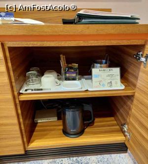 [P03] Fierbătorul, ceaiul și cafeaua sunt în toate camerele » foto by BOGDAN DSN
 - 
<span class="allrVoted glyphicon glyphicon-heart hidden" id="av1470204"></span>
<a class="m-l-10 hidden" id="sv1470204" onclick="voting_Foto_DelVot(,1470204,3821)" role="button">șterge vot <span class="glyphicon glyphicon-remove"></span></a>
<a id="v91470204" class=" c-red"  onclick="voting_Foto_SetVot(1470204)" role="button"><span class="glyphicon glyphicon-heart-empty"></span> <b>LIKE</b> = Votează poza</a> <img class="hidden"  id="f1470204W9" src="/imagini/loader.gif" border="0" /><span class="AjErrMes hidden" id="e1470204ErM"></span>