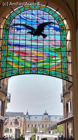 [P11] Palatul ”Vulturul Negru” - vitraliu » foto by Mitica49
 - 
<span class="allrVoted glyphicon glyphicon-heart hidden" id="av1518559"></span>
<a class="m-l-10 hidden" id="sv1518559" onclick="voting_Foto_DelVot(,1518559,3848)" role="button">șterge vot <span class="glyphicon glyphicon-remove"></span></a>
<a id="v91518559" class=" c-red"  onclick="voting_Foto_SetVot(1518559)" role="button"><span class="glyphicon glyphicon-heart-empty"></span> <b>LIKE</b> = Votează poza</a> <img class="hidden"  id="f1518559W9" src="/imagini/loader.gif" border="0" /><span class="AjErrMes hidden" id="e1518559ErM"></span>