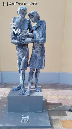 [P24] Sculptura ”Puiul de înger” » foto by Mitica49
 - 
<span class="allrVoted glyphicon glyphicon-heart hidden" id="av1518572"></span>
<a class="m-l-10 hidden" id="sv1518572" onclick="voting_Foto_DelVot(,1518572,3848)" role="button">șterge vot <span class="glyphicon glyphicon-remove"></span></a>
<a id="v91518572" class=" c-red"  onclick="voting_Foto_SetVot(1518572)" role="button"><span class="glyphicon glyphicon-heart-empty"></span> <b>LIKE</b> = Votează poza</a> <img class="hidden"  id="f1518572W9" src="/imagini/loader.gif" border="0" /><span class="AjErrMes hidden" id="e1518572ErM"></span>