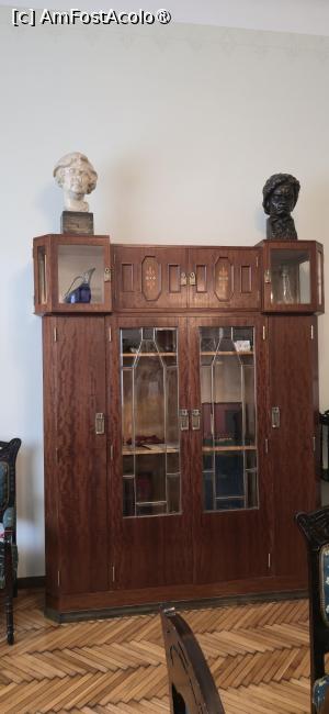 [P43] 43. Piese clasice de mobilier. » foto by msnd
 - 
<span class="allrVoted glyphicon glyphicon-heart hidden" id="av1502108"></span>
<a class="m-l-10 hidden" id="sv1502108" onclick="voting_Foto_DelVot(,1502108,3848)" role="button">șterge vot <span class="glyphicon glyphicon-remove"></span></a>
<a id="v91502108" class=" c-red"  onclick="voting_Foto_SetVot(1502108)" role="button"><span class="glyphicon glyphicon-heart-empty"></span> <b>LIKE</b> = Votează poza</a> <img class="hidden"  id="f1502108W9" src="/imagini/loader.gif" border="0" /><span class="AjErrMes hidden" id="e1502108ErM"></span>