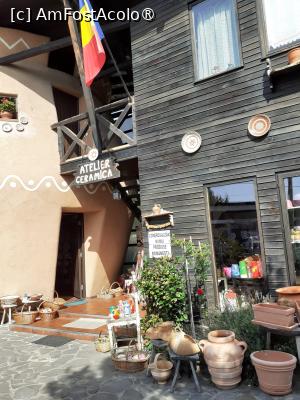 [P12] Casa şi atelier Pietraru » foto by Michi
 - 
<span class="allrVoted glyphicon glyphicon-heart hidden" id="av1495031"></span>
<a class="m-l-10 hidden" id="sv1495031" onclick="voting_Foto_DelVot(,1495031,3860)" role="button">șterge vot <span class="glyphicon glyphicon-remove"></span></a>
<a id="v91495031" class=" c-red"  onclick="voting_Foto_SetVot(1495031)" role="button"><span class="glyphicon glyphicon-heart-empty"></span> <b>LIKE</b> = Votează poza</a> <img class="hidden"  id="f1495031W9" src="/imagini/loader.gif" border="0" /><span class="AjErrMes hidden" id="e1495031ErM"></span>