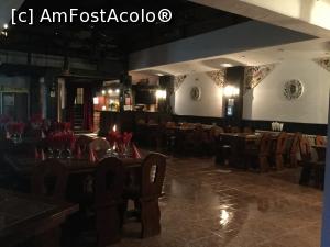 [P42] Slanic Prahova - Acesta este restaurantul Hotelului Orizont si care la ora 8 seara se curata pentru a fi inchis » foto by mishu
 - 
<span class="allrVoted glyphicon glyphicon-heart hidden" id="av921956"></span>
<a class="m-l-10 hidden" id="sv921956" onclick="voting_Foto_DelVot(,921956,3878)" role="button">șterge vot <span class="glyphicon glyphicon-remove"></span></a>
<a id="v9921956" class=" c-red"  onclick="voting_Foto_SetVot(921956)" role="button"><span class="glyphicon glyphicon-heart-empty"></span> <b>LIKE</b> = Votează poza</a> <img class="hidden"  id="f921956W9" src="/imagini/loader.gif" border="0" /><span class="AjErrMes hidden" id="e921956ErM"></span>