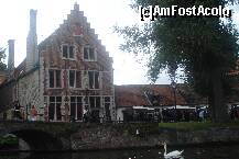 [P07] Case cu diferite modele de constructie dar si culoare din Brugge..si o lebada ce pluteste nestingherita pe apele line » foto by ileanaxperta*
 - 
<span class="allrVoted glyphicon glyphicon-heart hidden" id="av166265"></span>
<a class="m-l-10 hidden" id="sv166265" onclick="voting_Foto_DelVot(,166265,3901)" role="button">șterge vot <span class="glyphicon glyphicon-remove"></span></a>
<a id="v9166265" class=" c-red"  onclick="voting_Foto_SetVot(166265)" role="button"><span class="glyphicon glyphicon-heart-empty"></span> <b>LIKE</b> = Votează poza</a> <img class="hidden"  id="f166265W9" src="/imagini/loader.gif" border="0" /><span class="AjErrMes hidden" id="e166265ErM"></span>