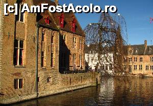 P08 [JAN-2016] Ceva normal in Brugge: canale si cladiri medievale