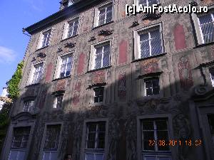 [P45] Bodensee - între Austria şi Germania / Clădirea bogat decorată ce adăposteşte muzeul oraşului.  » foto by doina_c24
 - 
<span class="allrVoted glyphicon glyphicon-heart hidden" id="av385592"></span>
<a class="m-l-10 hidden" id="sv385592" onclick="voting_Foto_DelVot(,385592,3920)" role="button">șterge vot <span class="glyphicon glyphicon-remove"></span></a>
<a id="v9385592" class=" c-red"  onclick="voting_Foto_SetVot(385592)" role="button"><span class="glyphicon glyphicon-heart-empty"></span> <b>LIKE</b> = Votează poza</a> <img class="hidden"  id="f385592W9" src="/imagini/loader.gif" border="0" /><span class="AjErrMes hidden" id="e385592ErM"></span>