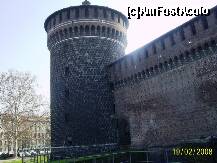 [P09] Milano - Castello Sforzesco - Ziduri exterior » foto by popescu.borsa*
 - 
<span class="allrVoted glyphicon glyphicon-heart hidden" id="av183891"></span>
<a class="m-l-10 hidden" id="sv183891" onclick="voting_Foto_DelVot(,183891,3925)" role="button">șterge vot <span class="glyphicon glyphicon-remove"></span></a>
<a id="v9183891" class=" c-red"  onclick="voting_Foto_SetVot(183891)" role="button"><span class="glyphicon glyphicon-heart-empty"></span> <b>LIKE</b> = Votează poza</a> <img class="hidden"  id="f183891W9" src="/imagini/loader.gif" border="0" /><span class="AjErrMes hidden" id="e183891ErM"></span>