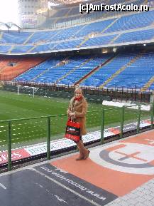 [P15] San Siro - partea albastra revine suporterilor lui Milan » foto by sunflower
 - 
<span class="allrVoted glyphicon glyphicon-heart hidden" id="av303918"></span>
<a class="m-l-10 hidden" id="sv303918" onclick="voting_Foto_DelVot(,303918,3925)" role="button">șterge vot <span class="glyphicon glyphicon-remove"></span></a>
<a id="v9303918" class=" c-red"  onclick="voting_Foto_SetVot(303918)" role="button"><span class="glyphicon glyphicon-heart-empty"></span> <b>LIKE</b> = Votează poza</a> <img class="hidden"  id="f303918W9" src="/imagini/loader.gif" border="0" /><span class="AjErrMes hidden" id="e303918ErM"></span>