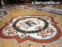 [P71] Mozaic în Galleria Vittorio Emanuele II:simbolul heraldic al orașului Roma » foto by mariana.olaru
 - 
<span class="allrVoted glyphicon glyphicon-heart hidden" id="av327245"></span>
<a class="m-l-10 hidden" id="sv327245" onclick="voting_Foto_DelVot(,327245,3925)" role="button">șterge vot <span class="glyphicon glyphicon-remove"></span></a>
<a id="v9327245" class=" c-red"  onclick="voting_Foto_SetVot(327245)" role="button"><span class="glyphicon glyphicon-heart-empty"></span> <b>LIKE</b> = Votează poza</a> <img class="hidden"  id="f327245W9" src="/imagini/loader.gif" border="0" /><span class="AjErrMes hidden" id="e327245ErM"></span>