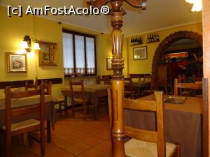 [P02] Un restaurant (cantina) unde am mancat la pranz cu 12 euro doua feluri de mancare » foto by fanespoitorul
 - 
<span class="allrVoted glyphicon glyphicon-heart hidden" id="av1107031"></span>
<a class="m-l-10 hidden" id="sv1107031" onclick="voting_Foto_DelVot(,1107031,3925)" role="button">șterge vot <span class="glyphicon glyphicon-remove"></span></a>
<a id="v91107031" class=" c-red"  onclick="voting_Foto_SetVot(1107031)" role="button"><span class="glyphicon glyphicon-heart-empty"></span> <b>LIKE</b> = Votează poza</a> <img class="hidden"  id="f1107031W9" src="/imagini/loader.gif" border="0" /><span class="AjErrMes hidden" id="e1107031ErM"></span>