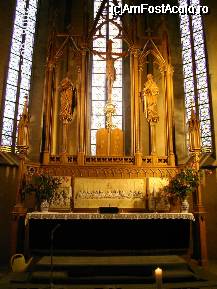 [P13] Biserica Evanghelică Sfânta Maria. Vedere spre altar » foto by Costi
 - 
<span class="allrVoted glyphicon glyphicon-heart hidden" id="av35230"></span>
<a class="m-l-10 hidden" id="sv35230" onclick="voting_Foto_DelVot(,35230,3936)" role="button">șterge vot <span class="glyphicon glyphicon-remove"></span></a>
<a id="v935230" class=" c-red"  onclick="voting_Foto_SetVot(35230)" role="button"><span class="glyphicon glyphicon-heart-empty"></span> <b>LIKE</b> = Votează poza</a> <img class="hidden"  id="f35230W9" src="/imagini/loader.gif" border="0" /><span class="AjErrMes hidden" id="e35230ErM"></span>