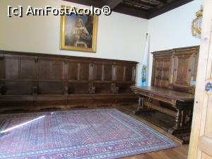 [P20] Sala Consiliului celor 12, cu celebra pictură a lui Bartolomeo Gennari, „San Marino cu Muntele Titano” » foto by crismis
 - 
<span class="allrVoted glyphicon glyphicon-heart hidden" id="av822933"></span>
<a class="m-l-10 hidden" id="sv822933" onclick="voting_Foto_DelVot(,822933,3963)" role="button">șterge vot <span class="glyphicon glyphicon-remove"></span></a>
<a id="v9822933" class=" c-red"  onclick="voting_Foto_SetVot(822933)" role="button"><span class="glyphicon glyphicon-heart-empty"></span> <b>LIKE</b> = Votează poza</a> <img class="hidden"  id="f822933W9" src="/imagini/loader.gif" border="0" /><span class="AjErrMes hidden" id="e822933ErM"></span>