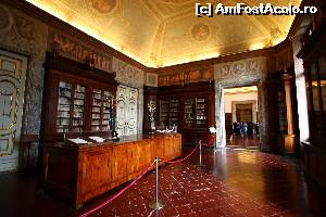 [P19] Biblioteca palatului » foto by DOINITA
 - 
<span class="allrVoted glyphicon glyphicon-heart hidden" id="av609353"></span>
<a class="m-l-10 hidden" id="sv609353" onclick="voting_Foto_DelVot(,609353,3976)" role="button">șterge vot <span class="glyphicon glyphicon-remove"></span></a>
<a id="v9609353" class=" c-red"  onclick="voting_Foto_SetVot(609353)" role="button"><span class="glyphicon glyphicon-heart-empty"></span> <b>LIKE</b> = Votează poza</a> <img class="hidden"  id="f609353W9" src="/imagini/loader.gif" border="0" /><span class="AjErrMes hidden" id="e609353ErM"></span>