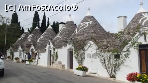 [P40] Alberobello » foto by Chloe
 - 
<span class="allrVoted glyphicon glyphicon-heart hidden" id="av803699"></span>
<a class="m-l-10 hidden" id="sv803699" onclick="voting_Foto_DelVot(,803699,3993)" role="button">șterge vot <span class="glyphicon glyphicon-remove"></span></a>
<a id="v9803699" class=" c-red"  onclick="voting_Foto_SetVot(803699)" role="button"><span class="glyphicon glyphicon-heart-empty"></span> <b>LIKE</b> = Votează poza</a> <img class="hidden"  id="f803699W9" src="/imagini/loader.gif" border="0" /><span class="AjErrMes hidden" id="e803699ErM"></span>