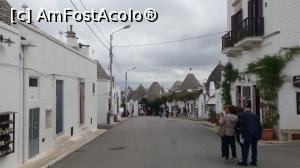 [P42] Alberobello » foto by Chloe
 - 
<span class="allrVoted glyphicon glyphicon-heart hidden" id="av803701"></span>
<a class="m-l-10 hidden" id="sv803701" onclick="voting_Foto_DelVot(,803701,3993)" role="button">șterge vot <span class="glyphicon glyphicon-remove"></span></a>
<a id="v9803701" class=" c-red"  onclick="voting_Foto_SetVot(803701)" role="button"><span class="glyphicon glyphicon-heart-empty"></span> <b>LIKE</b> = Votează poza</a> <img class="hidden"  id="f803701W9" src="/imagini/loader.gif" border="0" /><span class="AjErrMes hidden" id="e803701ErM"></span>