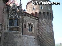[P03] Detaliu de arhitectura medievala - Castelul Corvinilor Hunedoara, in timpul 'Zilelor Castelului iulie 2008' » foto by presario
 - 
<span class="allrVoted glyphicon glyphicon-heart hidden" id="av41887"></span>
<a class="m-l-10 hidden" id="sv41887" onclick="voting_Foto_DelVot(,41887,4000)" role="button">șterge vot <span class="glyphicon glyphicon-remove"></span></a>
<a id="v941887" class=" c-red"  onclick="voting_Foto_SetVot(41887)" role="button"><span class="glyphicon glyphicon-heart-empty"></span> <b>LIKE</b> = Votează poza</a> <img class="hidden"  id="f41887W9" src="/imagini/loader.gif" border="0" /><span class="AjErrMes hidden" id="e41887ErM"></span>