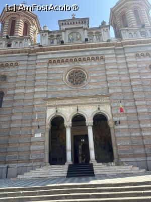 [P34] Intrarea în Catedrala Sfinții Apostoli Petru și Pavel » foto by nicole33
 - 
<span class="allrVoted glyphicon glyphicon-heart hidden" id="av1525488"></span>
<a class="m-l-10 hidden" id="sv1525488" onclick="voting_Foto_DelVot(,1525488,4001)" role="button">șterge vot <span class="glyphicon glyphicon-remove"></span></a>
<a id="v91525488" class=" c-red"  onclick="voting_Foto_SetVot(1525488)" role="button"><span class="glyphicon glyphicon-heart-empty"></span> <b>LIKE</b> = Votează poza</a> <img class="hidden"  id="f1525488W9" src="/imagini/loader.gif" border="0" /><span class="AjErrMes hidden" id="e1525488ErM"></span>