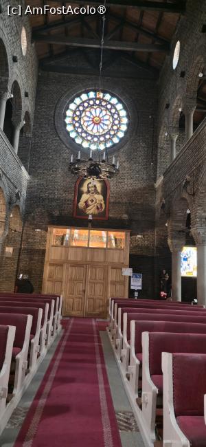 [P05] 05. Intrarea și rozeta de desupra. » foto by msnd
 - 
<span class="allrVoted glyphicon glyphicon-heart hidden" id="av1523403"></span>
<a class="m-l-10 hidden" id="sv1523403" onclick="voting_Foto_DelVot(,1523403,4001)" role="button">șterge vot <span class="glyphicon glyphicon-remove"></span></a>
<a id="v91523403" class=" c-red"  onclick="voting_Foto_SetVot(1523403)" role="button"><span class="glyphicon glyphicon-heart-empty"></span> <b>LIKE</b> = Votează poza</a> <img class="hidden"  id="f1523403W9" src="/imagini/loader.gif" border="0" /><span class="AjErrMes hidden" id="e1523403ErM"></span>