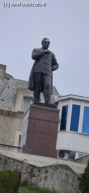 [P16] 16. Deasupra porții de intrare nr. 1 în Portul constanță, Anghel Saligny .... » foto by msnd
 - 
<span class="allrVoted glyphicon glyphicon-heart hidden" id="av1524732"></span>
<a class="m-l-10 hidden" id="sv1524732" onclick="voting_Foto_DelVot(,1524732,4001)" role="button">șterge vot <span class="glyphicon glyphicon-remove"></span></a>
<a id="v91524732" class=" c-red"  onclick="voting_Foto_SetVot(1524732)" role="button"><span class="glyphicon glyphicon-heart-empty"></span> <b>LIKE</b> = Votează poza</a> <img class="hidden"  id="f1524732W9" src="/imagini/loader.gif" border="0" /><span class="AjErrMes hidden" id="e1524732ErM"></span>