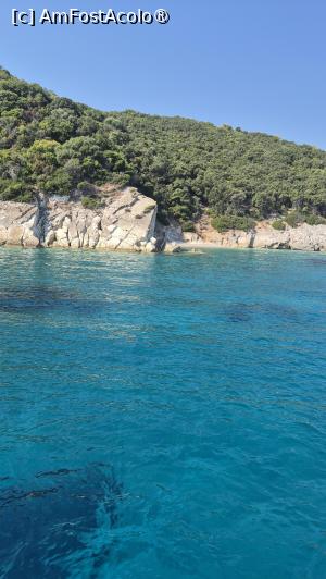 [P16] Ithaka - vedere din barcă » foto by ANILU
 - 
<span class="allrVoted glyphicon glyphicon-heart hidden" id="av1547829"></span>
<a class="m-l-10 hidden" id="sv1547829" onclick="voting_Foto_DelVot(,1547829,4061)" role="button">șterge vot <span class="glyphicon glyphicon-remove"></span></a>
<a id="v91547829" class=" c-red"  onclick="voting_Foto_SetVot(1547829)" role="button"><span class="glyphicon glyphicon-heart-empty"></span> <b>LIKE</b> = Votează poza</a> <img class="hidden"  id="f1547829W9" src="/imagini/loader.gif" border="0" /><span class="AjErrMes hidden" id="e1547829ErM"></span>