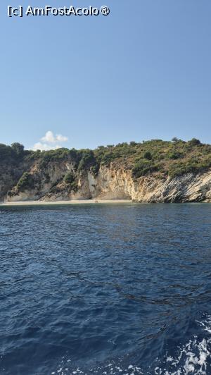 [P18] Ithaka - vedere din barcă » foto by ANILU
 - 
<span class="allrVoted glyphicon glyphicon-heart hidden" id="av1547831"></span>
<a class="m-l-10 hidden" id="sv1547831" onclick="voting_Foto_DelVot(,1547831,4061)" role="button">șterge vot <span class="glyphicon glyphicon-remove"></span></a>
<a id="v91547831" class=" c-red"  onclick="voting_Foto_SetVot(1547831)" role="button"><span class="glyphicon glyphicon-heart-empty"></span> <b>LIKE</b> = Votează poza</a> <img class="hidden"  id="f1547831W9" src="/imagini/loader.gif" border="0" /><span class="AjErrMes hidden" id="e1547831ErM"></span>