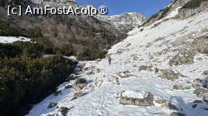 [P06] Spre  Cascada Doamnei » foto by Mika
 - 
<span class="allrVoted glyphicon glyphicon-heart hidden" id="av1511375"></span>
<a class="m-l-10 hidden" id="sv1511375" onclick="voting_Foto_DelVot(,1511375,4076)" role="button">șterge vot <span class="glyphicon glyphicon-remove"></span></a>
<a id="v91511375" class=" c-red"  onclick="voting_Foto_SetVot(1511375)" role="button"><span class="glyphicon glyphicon-heart-empty"></span> <b>LIKE</b> = Votează poza</a> <img class="hidden"  id="f1511375W9" src="/imagini/loader.gif" border="0" /><span class="AjErrMes hidden" id="e1511375ErM"></span>