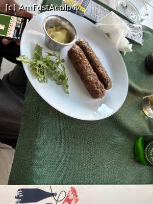 [P15] HB Bistro - mici cu muştar » foto by nicole33
 - 
<span class="allrVoted glyphicon glyphicon-heart hidden" id="av1538274"></span>
<a class="m-l-10 hidden" id="sv1538274" onclick="voting_Foto_DelVot(,1538274,4083)" role="button">șterge vot <span class="glyphicon glyphicon-remove"></span></a>
<a id="v91538274" class=" c-red"  onclick="voting_Foto_SetVot(1538274)" role="button"><span class="glyphicon glyphicon-heart-empty"></span> <b>LIKE</b> = Votează poza</a> <img class="hidden"  id="f1538274W9" src="/imagini/loader.gif" border="0" /><span class="AjErrMes hidden" id="e1538274ErM"></span>