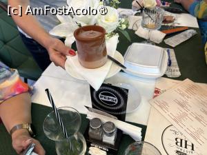 [P17] HB Bistro - îngheţată » foto by nicole33
 - 
<span class="allrVoted glyphicon glyphicon-heart hidden" id="av1538276"></span>
<a class="m-l-10 hidden" id="sv1538276" onclick="voting_Foto_DelVot(,1538276,4083)" role="button">șterge vot <span class="glyphicon glyphicon-remove"></span></a>
<a id="v91538276" class=" c-red"  onclick="voting_Foto_SetVot(1538276)" role="button"><span class="glyphicon glyphicon-heart-empty"></span> <b>LIKE</b> = Votează poza</a> <img class="hidden"  id="f1538276W9" src="/imagini/loader.gif" border="0" /><span class="AjErrMes hidden" id="e1538276ErM"></span>