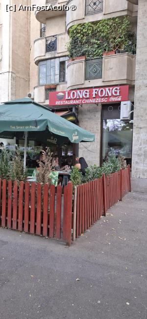 [P01] București - Long Fong, restaurant chinezesc. Intrarea. » foto by iulianic
 - 
<span class="allrVoted glyphicon glyphicon-heart hidden" id="av1447034"></span>
<a class="m-l-10 hidden" id="sv1447034" onclick="voting_Foto_DelVot(,1447034,4083)" role="button">șterge vot <span class="glyphicon glyphicon-remove"></span></a>
<a id="v91447034" class=" c-red"  onclick="voting_Foto_SetVot(1447034)" role="button"><span class="glyphicon glyphicon-heart-empty"></span> <b>LIKE</b> = Votează poza</a> <img class="hidden"  id="f1447034W9" src="/imagini/loader.gif" border="0" /><span class="AjErrMes hidden" id="e1447034ErM"></span>