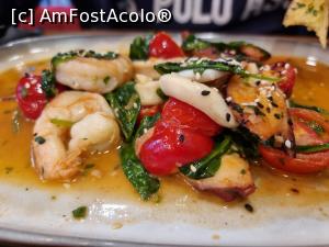 [P02] Fructe de mare in salata calda » foto by silvia tudoran
 - 
<span class="allrVoted glyphicon glyphicon-heart hidden" id="av1308450"></span>
<a class="m-l-10 hidden" id="sv1308450" onclick="voting_Foto_DelVot(,1308450,4083)" role="button">șterge vot <span class="glyphicon glyphicon-remove"></span></a>
<a id="v91308450" class=" c-red"  onclick="voting_Foto_SetVot(1308450)" role="button"><span class="glyphicon glyphicon-heart-empty"></span> <b>LIKE</b> = Votează poza</a> <img class="hidden"  id="f1308450W9" src="/imagini/loader.gif" border="0" /><span class="AjErrMes hidden" id="e1308450ErM"></span>