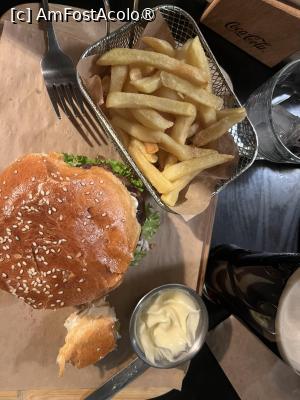 [P04] The Harp-Irish Pub București » foto by Yersinia Pestis
 - 
<span class="allrVoted glyphicon glyphicon-heart hidden" id="av1505176"></span>
<a class="m-l-10 hidden" id="sv1505176" onclick="voting_Foto_DelVot(,1505176,4083)" role="button">șterge vot <span class="glyphicon glyphicon-remove"></span></a>
<a id="v91505176" class=" c-red"  onclick="voting_Foto_SetVot(1505176)" role="button"><span class="glyphicon glyphicon-heart-empty"></span> <b>LIKE</b> = Votează poza</a> <img class="hidden"  id="f1505176W9" src="/imagini/loader.gif" border="0" /><span class="AjErrMes hidden" id="e1505176ErM"></span>