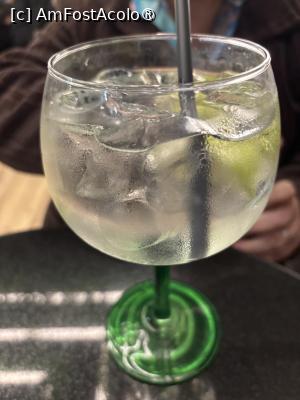 [P13] Cafeneaua Van Gogh - gin tonic » foto by mishu
 - 
<span class="allrVoted glyphicon glyphicon-heart hidden" id="av1469795"></span>
<a class="m-l-10 hidden" id="sv1469795" onclick="voting_Foto_DelVot(,1469795,4083)" role="button">șterge vot <span class="glyphicon glyphicon-remove"></span></a>
<a id="v91469795" class=" c-red"  onclick="voting_Foto_SetVot(1469795)" role="button"><span class="glyphicon glyphicon-heart-empty"></span> <b>LIKE</b> = Votează poza</a> <img class="hidden"  id="f1469795W9" src="/imagini/loader.gif" border="0" /><span class="AjErrMes hidden" id="e1469795ErM"></span>