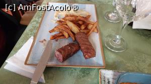 [P19] Restaurant Provence Iancului - mici cu cartofi prăjiți » foto by Carmen Ion
 - 
<span class="allrVoted glyphicon glyphicon-heart hidden" id="av1407410"></span>
<a class="m-l-10 hidden" id="sv1407410" onclick="voting_Foto_DelVot(,1407410,4083)" role="button">șterge vot <span class="glyphicon glyphicon-remove"></span></a>
<a id="v91407410" class=" c-red"  onclick="voting_Foto_SetVot(1407410)" role="button"><span class="glyphicon glyphicon-heart-empty"></span> <b>LIKE</b> = Votează poza</a> <img class="hidden"  id="f1407410W9" src="/imagini/loader.gif" border="0" /><span class="AjErrMes hidden" id="e1407410ErM"></span>