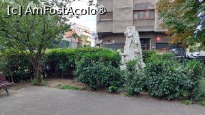 [P02] Părculețul de la intersecția cu strada Jules MIchelet, cu statuia-fântâna cu copii » foto by Carmen Ion
 - 
<span class="allrVoted glyphicon glyphicon-heart hidden" id="av1449945"></span>
<a class="m-l-10 hidden" id="sv1449945" onclick="voting_Foto_DelVot(,1449945,4083)" role="button">șterge vot <span class="glyphicon glyphicon-remove"></span></a>
<a id="v91449945" class=" c-red"  onclick="voting_Foto_SetVot(1449945)" role="button"><span class="glyphicon glyphicon-heart-empty"></span> <b>LIKE</b> = Votează poza</a> <img class="hidden"  id="f1449945W9" src="/imagini/loader.gif" border="0" /><span class="AjErrMes hidden" id="e1449945ErM"></span>