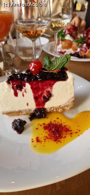 [P14] 14. Cheesecake; nu l-am dovedit! » foto by doinafil
 - 
<span class="allrVoted glyphicon glyphicon-heart hidden" id="av1515786"></span>
<a class="m-l-10 hidden" id="sv1515786" onclick="voting_Foto_DelVot(,1515786,4083)" role="button">șterge vot <span class="glyphicon glyphicon-remove"></span></a>
<a id="v91515786" class=" c-red"  onclick="voting_Foto_SetVot(1515786)" role="button"><span class="glyphicon glyphicon-heart-empty"></span> <b>LIKE</b> = Votează poza</a> <img class="hidden"  id="f1515786W9" src="/imagini/loader.gif" border="0" /><span class="AjErrMes hidden" id="e1515786ErM"></span>