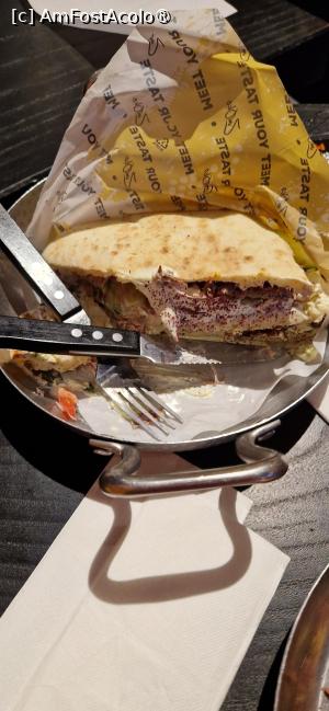 [P16] 16.Unul din Sandwichiuri. » foto by doinafil
 - 
<span class="allrVoted glyphicon glyphicon-heart hidden" id="av1521243"></span>
<a class="m-l-10 hidden" id="sv1521243" onclick="voting_Foto_DelVot(,1521243,4083)" role="button">șterge vot <span class="glyphicon glyphicon-remove"></span></a>
<a id="v91521243" class=" c-red"  onclick="voting_Foto_SetVot(1521243)" role="button"><span class="glyphicon glyphicon-heart-empty"></span> <b>LIKE</b> = Votează poza</a> <img class="hidden"  id="f1521243W9" src="/imagini/loader.gif" border="0" /><span class="AjErrMes hidden" id="e1521243ErM"></span>