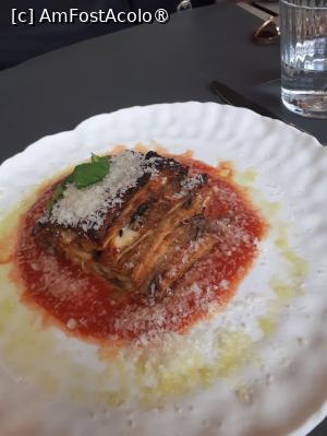 [P20] Vinete Parmigiana, delicioase  » foto by Michi
 - 
<span class="allrVoted glyphicon glyphicon-heart hidden" id="av1482005"></span>
<a class="m-l-10 hidden" id="sv1482005" onclick="voting_Foto_DelVot(,1482005,4083)" role="button">șterge vot <span class="glyphicon glyphicon-remove"></span></a>
<a id="v91482005" class=" c-red"  onclick="voting_Foto_SetVot(1482005)" role="button"><span class="glyphicon glyphicon-heart-empty"></span> <b>LIKE</b> = Votează poza</a> <img class="hidden"  id="f1482005W9" src="/imagini/loader.gif" border="0" /><span class="AjErrMes hidden" id="e1482005ErM"></span>