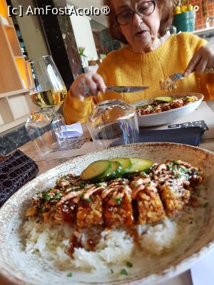 [P15] Crispy garlic &rice » foto by Michi
 - 
<span class="allrVoted glyphicon glyphicon-heart hidden" id="av1525680"></span>
<a class="m-l-10 hidden" id="sv1525680" onclick="voting_Foto_DelVot(,1525680,4083)" role="button">șterge vot <span class="glyphicon glyphicon-remove"></span></a>
<a id="v91525680" class=" c-red"  onclick="voting_Foto_SetVot(1525680)" role="button"><span class="glyphicon glyphicon-heart-empty"></span> <b>LIKE</b> = Votează poza</a> <img class="hidden"  id="f1525680W9" src="/imagini/loader.gif" border="0" /><span class="AjErrMes hidden" id="e1525680ErM"></span>