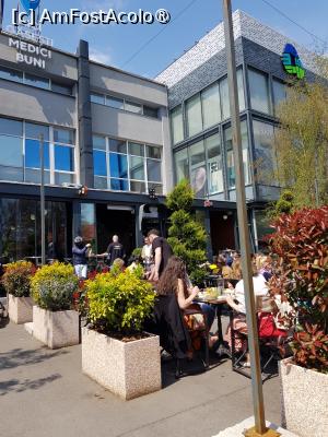 [P04] Terasa restaurantului Matinee » foto by Michi
 - 
<span class="allrVoted glyphicon glyphicon-heart hidden" id="av1525669"></span>
<a class="m-l-10 hidden" id="sv1525669" onclick="voting_Foto_DelVot(,1525669,4083)" role="button">șterge vot <span class="glyphicon glyphicon-remove"></span></a>
<a id="v91525669" class=" c-red"  onclick="voting_Foto_SetVot(1525669)" role="button"><span class="glyphicon glyphicon-heart-empty"></span> <b>LIKE</b> = Votează poza</a> <img class="hidden"  id="f1525669W9" src="/imagini/loader.gif" border="0" /><span class="AjErrMes hidden" id="e1525669ErM"></span>