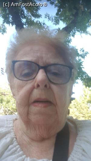 [P03] Mama Michi in persoană » foto by Michi
 - 
<span class="allrVoted glyphicon glyphicon-heart hidden" id="av1540417"></span>
<a class="m-l-10 hidden" id="sv1540417" onclick="voting_Foto_DelVot(,1540417,4083)" role="button">șterge vot <span class="glyphicon glyphicon-remove"></span></a>
<a id="v91540417" class=" c-red"  onclick="voting_Foto_SetVot(1540417)" role="button"><span class="glyphicon glyphicon-heart-empty"></span> <b>LIKE</b> = Votează poza</a> <img class="hidden"  id="f1540417W9" src="/imagini/loader.gif" border="0" /><span class="AjErrMes hidden" id="e1540417ErM"></span>