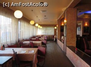 [P02] Interior - Restaurant „Casa Roz”.  » foto by tata123 🔱
 - 
<span class="allrVoted glyphicon glyphicon-heart hidden" id="av897804"></span>
<a class="m-l-10 hidden" id="sv897804" onclick="voting_Foto_DelVot(,897804,4083)" role="button">șterge vot <span class="glyphicon glyphicon-remove"></span></a>
<a id="v9897804" class=" c-red"  onclick="voting_Foto_SetVot(897804)" role="button"><span class="glyphicon glyphicon-heart-empty"></span> <b>LIKE</b> = Votează poza</a> <img class="hidden"  id="f897804W9" src="/imagini/loader.gif" border="0" /><span class="AjErrMes hidden" id="e897804ErM"></span>