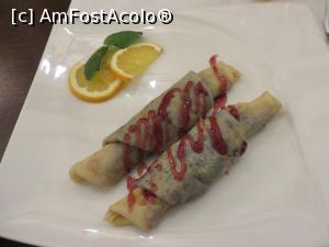 [P17] Clatite cu dulceata de afine - Restaurant Casa Bia.  » foto by tata123 🔱
 - 
<span class="allrVoted glyphicon glyphicon-heart hidden" id="av1042327"></span>
<a class="m-l-10 hidden" id="sv1042327" onclick="voting_Foto_DelVot(,1042327,4083)" role="button">șterge vot <span class="glyphicon glyphicon-remove"></span></a>
<a id="v91042327" class=" c-red"  onclick="voting_Foto_SetVot(1042327)" role="button"><span class="glyphicon glyphicon-heart-empty"></span> <b>LIKE</b> = Votează poza</a> <img class="hidden"  id="f1042327W9" src="/imagini/loader.gif" border="0" /><span class="AjErrMes hidden" id="e1042327ErM"></span>