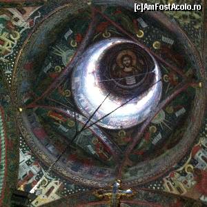 [P39] Cupola Bisericii din fața altarului » foto by Yersinia Pestis
 - 
<span class="allrVoted glyphicon glyphicon-heart hidden" id="av578388"></span>
<a class="m-l-10 hidden" id="sv578388" onclick="voting_Foto_DelVot(,578388,4091)" role="button">șterge vot <span class="glyphicon glyphicon-remove"></span></a>
<a id="v9578388" class=" c-red"  onclick="voting_Foto_SetVot(578388)" role="button"><span class="glyphicon glyphicon-heart-empty"></span> <b>LIKE</b> = Votează poza</a> <img class="hidden"  id="f578388W9" src="/imagini/loader.gif" border="0" /><span class="AjErrMes hidden" id="e578388ErM"></span>