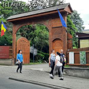 [P02] Cluj-Napoca, Grădina Botanică 'Alexandru Borza”, Intrarea și lângă ea Casa de Bilete » foto by mprofeanu
 - 
<span class="allrVoted glyphicon glyphicon-heart hidden" id="av1434779"></span>
<a class="m-l-10 hidden" id="sv1434779" onclick="voting_Foto_DelVot(,1434779,4148)" role="button">șterge vot <span class="glyphicon glyphicon-remove"></span></a>
<a id="v91434779" class=" c-red"  onclick="voting_Foto_SetVot(1434779)" role="button"><span class="glyphicon glyphicon-heart-empty"></span> <b>LIKE</b> = Votează poza</a> <img class="hidden"  id="f1434779W9" src="/imagini/loader.gif" border="0" /><span class="AjErrMes hidden" id="e1434779ErM"></span>