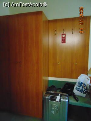 [P11] interior camera hotel Millennium » foto by Yolanda
 - 
<span class="allrVoted glyphicon glyphicon-heart hidden" id="av1511340"></span>
<a class="m-l-10 hidden" id="sv1511340" onclick="voting_Foto_DelVot(,1511340,4150)" role="button">șterge vot <span class="glyphicon glyphicon-remove"></span></a>
<a id="v91511340" class=" c-red"  onclick="voting_Foto_SetVot(1511340)" role="button"><span class="glyphicon glyphicon-heart-empty"></span> <b>LIKE</b> = Votează poza</a> <img class="hidden"  id="f1511340W9" src="/imagini/loader.gif" border="0" /><span class="AjErrMes hidden" id="e1511340ErM"></span>