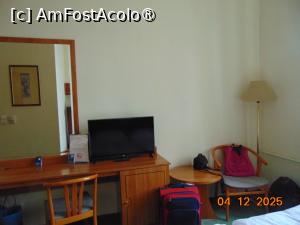 [P05] interior camera hotel Millennium » foto by Yolanda
 - 
<span class="allrVoted glyphicon glyphicon-heart hidden" id="av1511334"></span>
<a class="m-l-10 hidden" id="sv1511334" onclick="voting_Foto_DelVot(,1511334,4150)" role="button">șterge vot <span class="glyphicon glyphicon-remove"></span></a>
<a id="v91511334" class=" c-red"  onclick="voting_Foto_SetVot(1511334)" role="button"><span class="glyphicon glyphicon-heart-empty"></span> <b>LIKE</b> = Votează poza</a> <img class="hidden"  id="f1511334W9" src="/imagini/loader.gif" border="0" /><span class="AjErrMes hidden" id="e1511334ErM"></span>